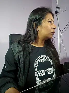 PaulaOrtiz 1 online show from October 12, 2025, 8:08 pm