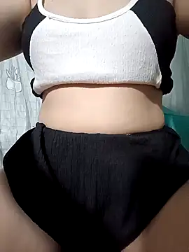 feng-a online show from January 2, 2025, 1:40 pm