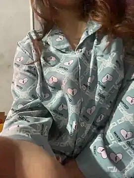 feng-a online show from January 11, 2025, 11:02 am