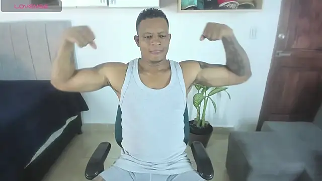 Snapshot of Josep_Ston chatting on September 17, 2025, 10:55 pm Josep Ston online show from September 17, 2025, 10:55 pm