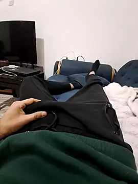 merty2233 online show from January 5, 2025, 2:41 pm