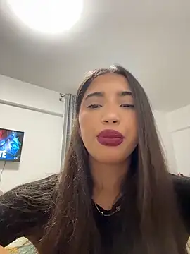 miaceleste online show from October 9, 2025, 6:06 pm