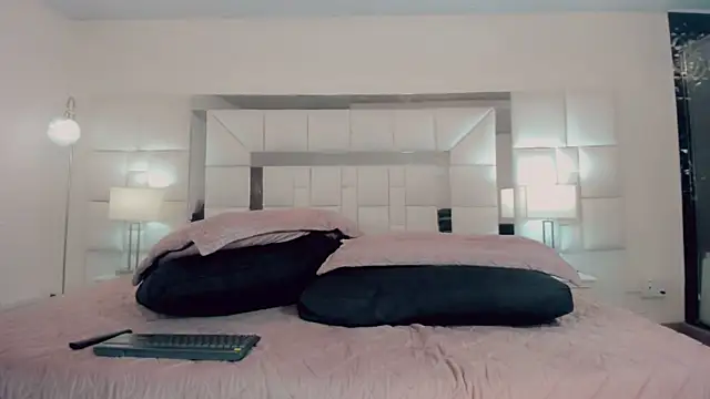 Snapshot of Gisele_fox chatting on March 8, 2025, 10:34 pm Gisele fox online show from March 8, 2025, 10:34 pm