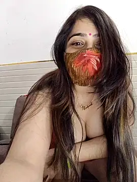 shreya1765 online show from February 13, 2025, 10:44 am