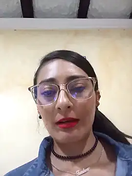 BELLA--26 online show from March 3, 2025, 8:43 pm