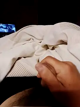 HueingChamber4352 online show from November 8, 2025, 7:41 am