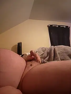 thickdaddy10 online show from February 5, 2025, 8:14 pm