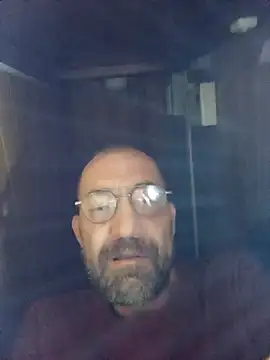 Snapshot of javierpasteur69 chatting on November 11, 2025, 10:32 pm javierpasteur69 online show from November 11, 2025, 10:32 pm