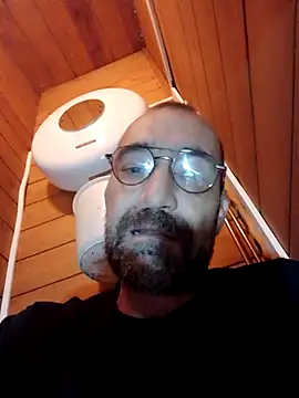 Snapshot of javierpasteur69 chatting on November 13, 2025, 10:47 am javierpasteur69 online show from November 13, 2025, 10:47 am