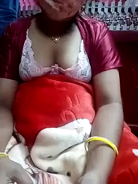 YourHotRandi online show from November 29, 2025, 6:33 pm