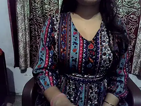 Snapshot of SIYA_MAVI chatting on October 15, 2025, 2:01 am SIYA MAVI online show from October 15, 2025, 2:01 am