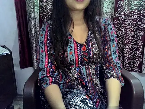 Snapshot of SIYA_MAVI chatting on December 18, 2025, 4:18 am SIYA MAVI online show from December 18, 2025, 4:18 am