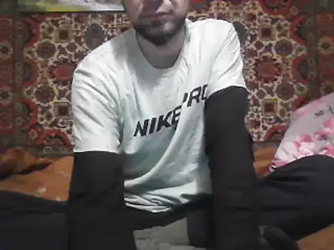 AlferezzSolvajo online show from March 3, 2025, 7:39 pm