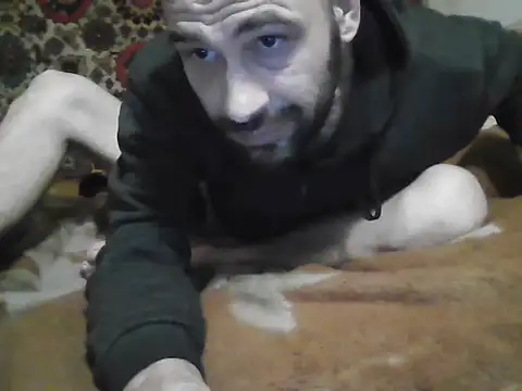 AlferezzSolvajo online show from November 1, 2025, 10:56 pm