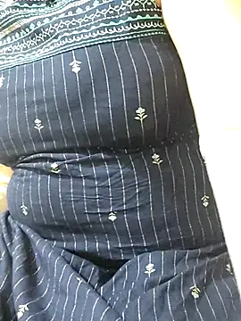 Snapshot of mallupriyapriya chatting on February 7, 2026, 4:43 pm mallupriyapriya online show from February 7, 2026, 4:43 pm