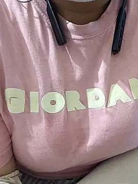 mallupriyapriya online show from April 2, 2026, 5:38 am