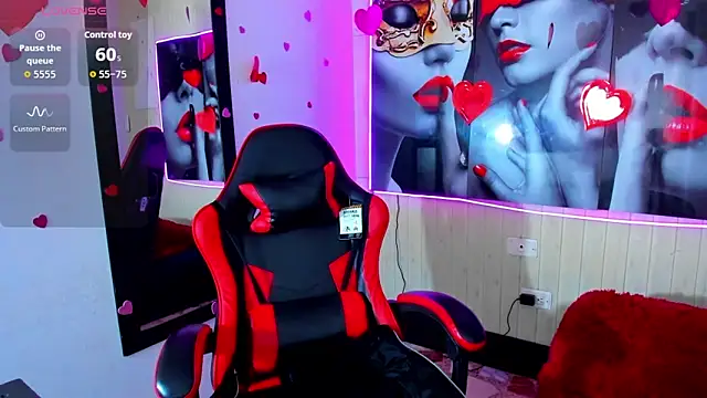 Anniee x online show from March 3, 2026, 12:44 pm