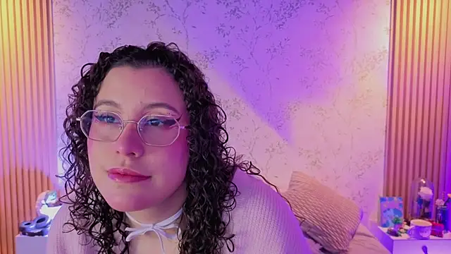 Charlotte  Miller online show from April 11, 2026, 11:58 am