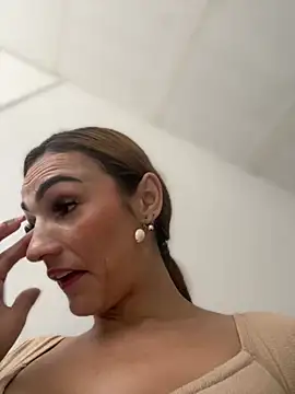 Samantha bigboobs online show from March 8, 2025, 10:24 pm