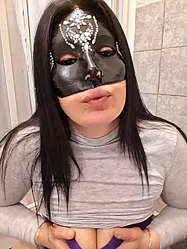 desyree89 online show from February 11, 2026, 8:08 am