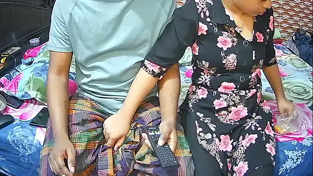 Hot Nila online show from March 10, 2026, 3:00 am