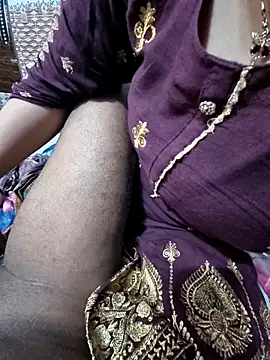 Hot Nila online show from March 14, 2026, 3:45 am