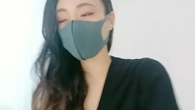 Mary-JP online show from October 9, 2025, 3:26 am