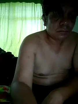Snapshot of escorpio50jt chatting on June 3, 2026, 11:13 am escorpio50jt online show from June 3, 2026, 11:13 am