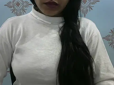 Snapshot of Misha_Sweett chatting on November 26, 2025, 2:18 pm Misha Sweett online show from November 26, 2025, 2:18 pm