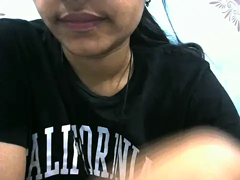 Snapshot of Misha_Sweett chatting on April 15, 2026, 10:44 am Misha Sweett online show from April 15, 2026, 10:44 am