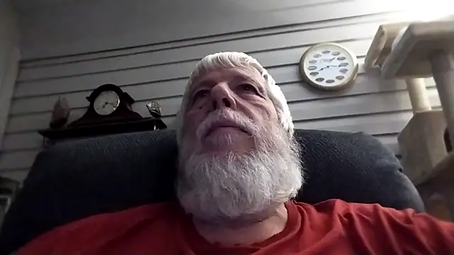 Snapshot of Futura_intx chatting on April 19, 2026, 1:16 am Futura intx online show from April 19, 2026, 1:16 am