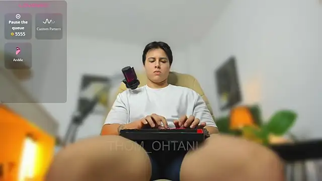 Thom Ohtani online show from April 11, 2026, 1:10 am