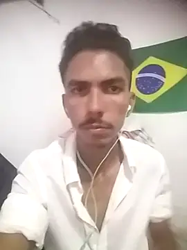 MagrinhoSaradoo online show from March 12, 2025, 8:19 am