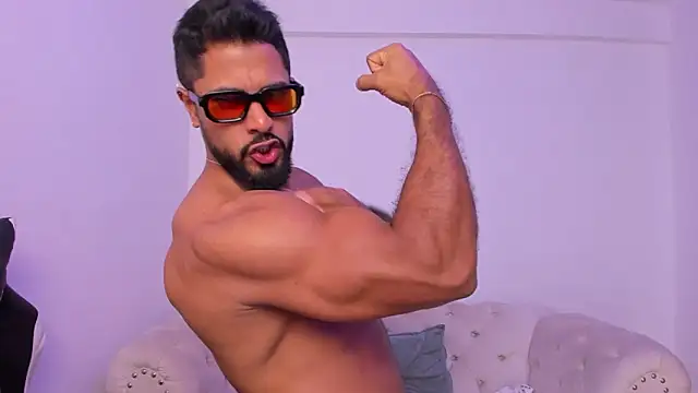 Santiago huntt online show from March 11, 2026, 9:21 pm