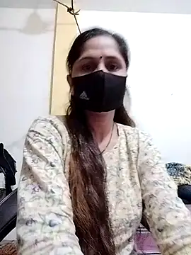 Snapshot of priyancyfun chatting on February 11, 2025, 1:20 am priyancyfun online show from February 11, 2025, 1:20 am