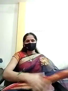 Snapshot of priyancyfun chatting on February 12, 2025, 4:00 pm priyancyfun online show from February 12, 2025, 4:00 pm