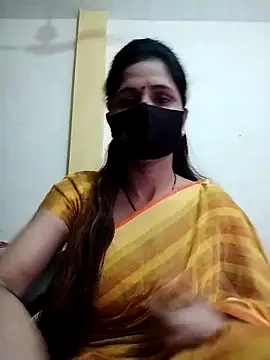 Snapshot of priyancyfun chatting on February 13, 2025, 6:41 am priyancyfun online show from February 13, 2025, 6:41 am