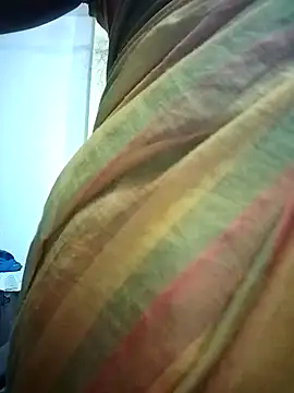 Snapshot of priyancyfun chatting on February 16, 2025, 3:27 pm priyancyfun online show from February 16, 2025, 3:27 pm