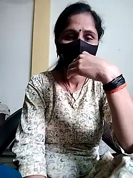 Snapshot of priyancyfun chatting on March 3, 2025, 5:31 am priyancyfun online show from March 3, 2025, 5:31 am