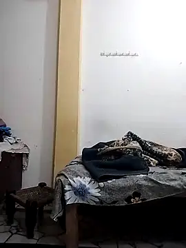 Snapshot of priyancyfun chatting on March 6, 2025, 1:14 pm priyancyfun online show from March 6, 2025, 1:14 pm