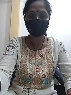 Snapshot of priyancyfun chatting on March 11, 2025, 7:37 am priyancyfun online show from March 11, 2025, 7:37 am