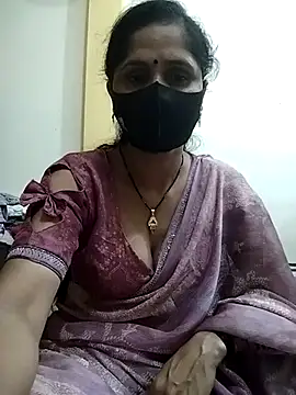 Snapshot of priyancyfun chatting on March 14, 2025, 5:57 pm priyancyfun online show from March 14, 2025, 5:57 pm