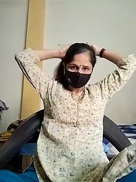 Snapshot of priyancyfun chatting on March 17, 2025, 6:18 am priyancyfun online show from March 17, 2025, 6:18 am