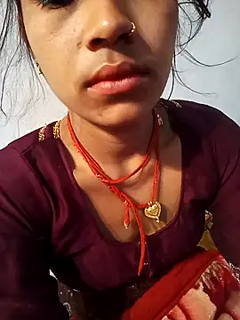 Snapshot of Amaya_Bajwa chatting on January 28, 2025, 10:34 pm Amaya Bajwa online show from January 28, 2025, 10:34 pm