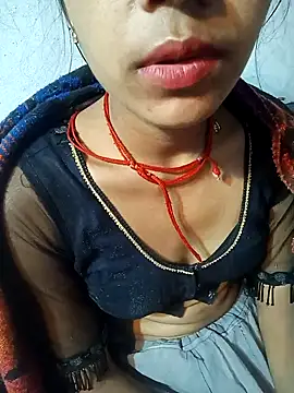 Snapshot of Amaya_Bajwa chatting on February 10, 2025, 8:42 pm Amaya Bajwa online show from February 10, 2025, 8:42 pm