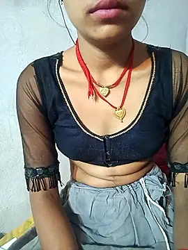 Snapshot of Amaya_Bajwa chatting on February 23, 2025, 7:38 pm Amaya Bajwa online show from February 23, 2025, 7:38 pm