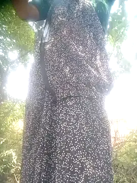 Snapshot of Amaya_Bajwa chatting on October 18, 2025, 5:21 am Amaya Bajwa online show from October 18, 2025, 5:21 am