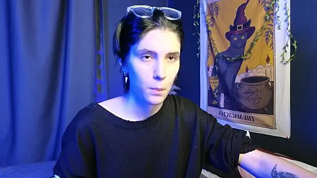 Hyeon Jin online show from January 28, 2025, 8:36 pm