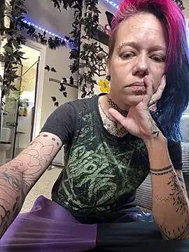 trashbrat online show from May 14, 2026, 9:32 pm
