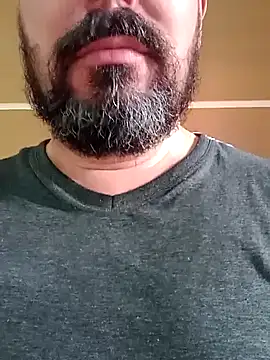 curtindo-muito82 online show from March 13, 2025, 7:50 pm